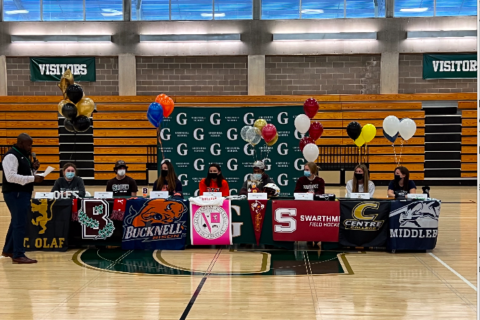 Eight Seniors Sign National Letters of Intent