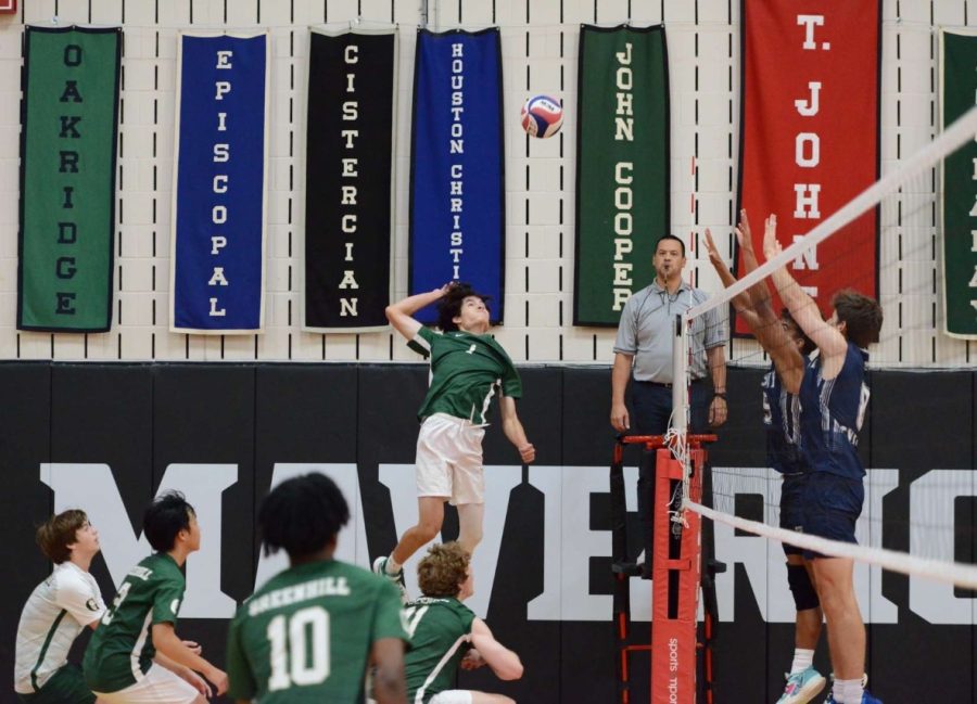 The varsity boys volleyball team competes in SPC in 2022. Photo courtesy of Clyde Lee.