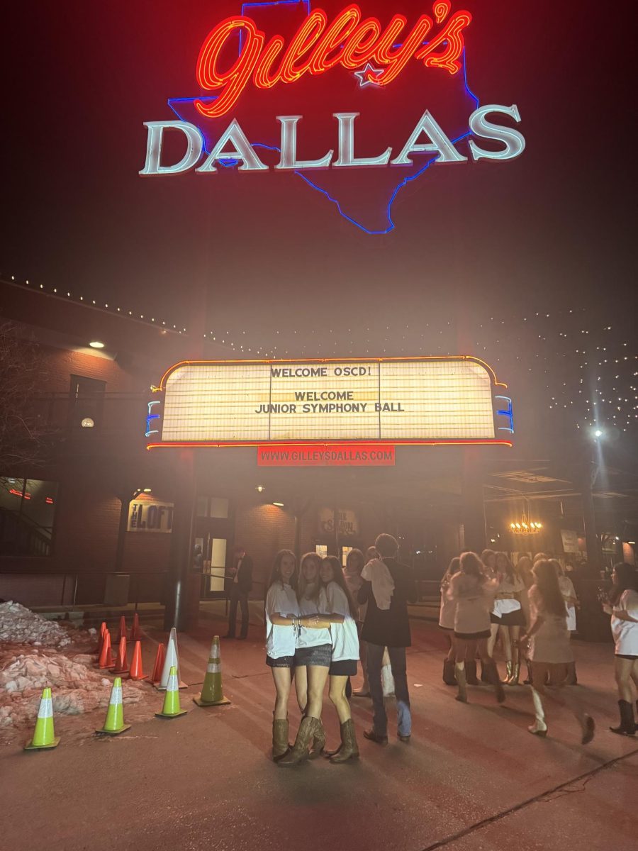 Junior Symphony Ball Takes Over Student Weekends